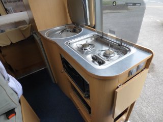 /photos/8844/6a71c5b5-782f-39b0-8704-732504dddad5_i320x240.jpg