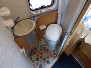 /photos/8844/82071fc2-190e-0f8a-175d-697470a4f7aa_i320x240.jpg