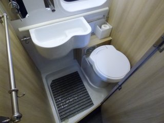 /photos/8844/ff94365c-1942-5641-a771-0ea1a3e9e216_i320x240.jpg